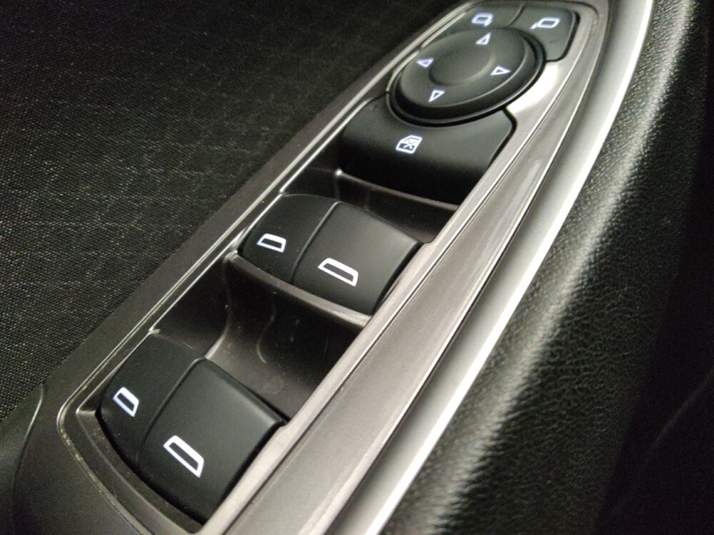 2021 Chevrolet Malibu in Mesa, AZ 85210 - 18136459 27