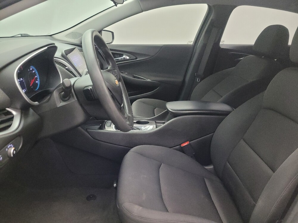 2021 Chevrolet Malibu in Mesa, AZ 85210 - 18136459 17