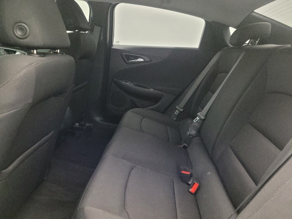 2021 Chevrolet Malibu in Mesa, AZ 85210 - 18136459 18
