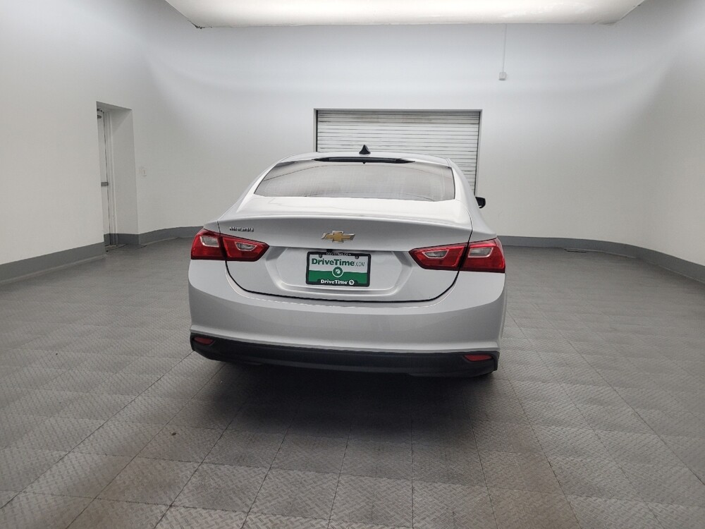 2021 Chevrolet Malibu in Mesa, AZ 85210 - 18136459 7