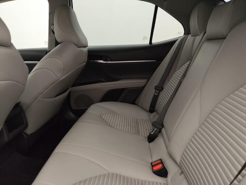 2019 Toyota Camry in Clearwater, FL 33764 - 18136467 18