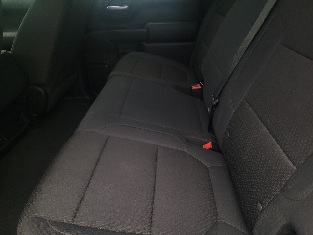 2019 Chevrolet Silverado 1500 in Knoxville, TN 37923 - 18136470 18