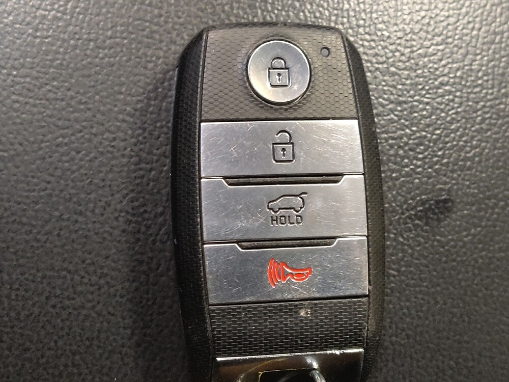 2020 Kia Sorento in Tampa, FL 33619 - 18136471 32