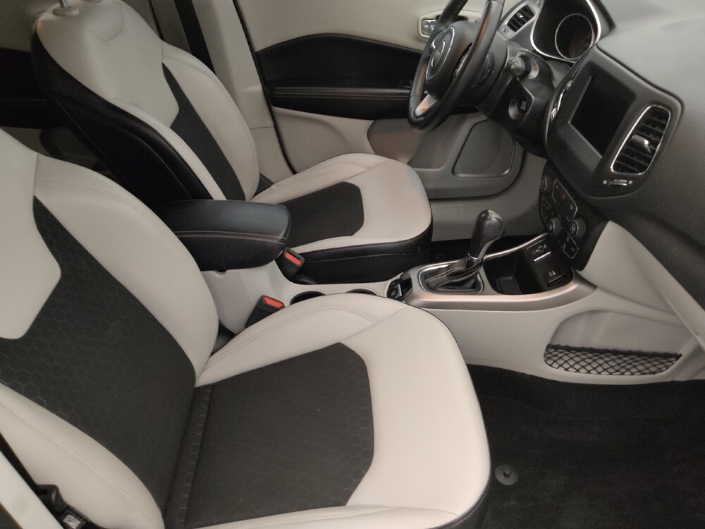 2019 Jeep Compass in Tallahassee, FL 32304 - 18136476 21