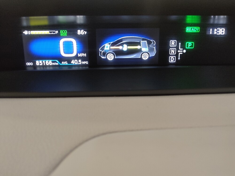 2018 Toyota Prius in Bradenton, FL 34207 - 18136478 23