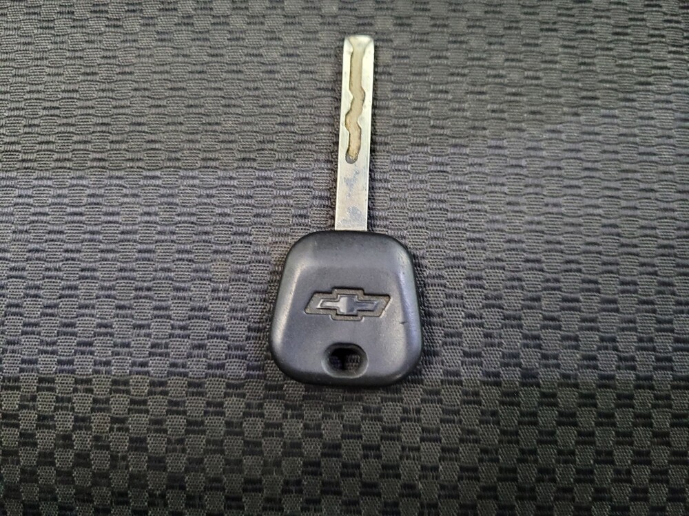 2017 Chevrolet Silverado 1500 in Las Vegas, NV 89104 - 18136480 32
