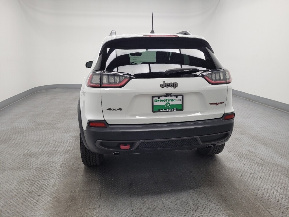 2019 Jeep Cherokee in Las Vegas, NV 89104 - 18136488 6