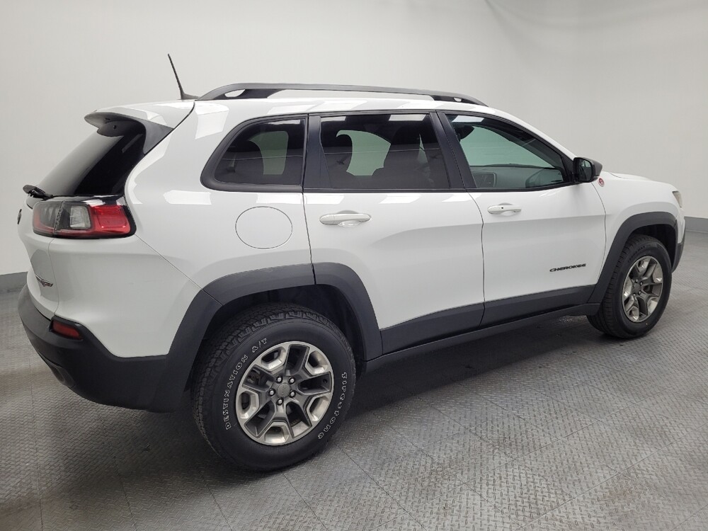 2019 Jeep Cherokee in Las Vegas, NV 89104 - 18136488 10