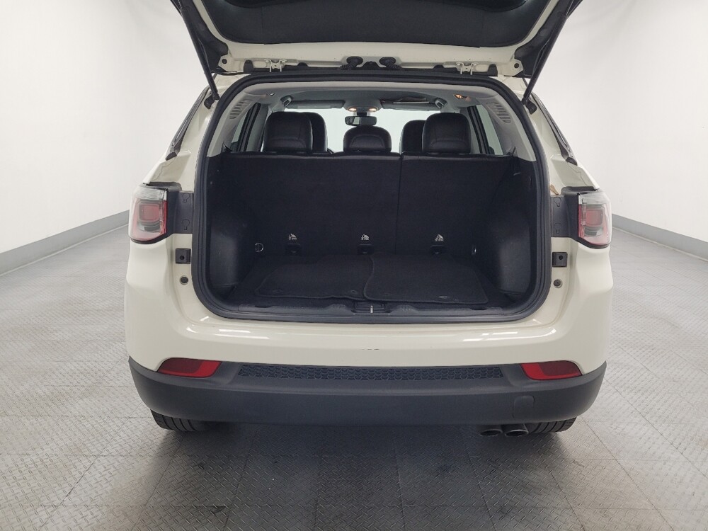 2018 Jeep Compass in Las Vegas, NV 89104 - 18136489 29