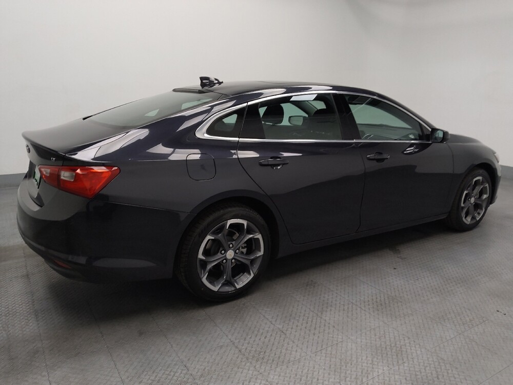 2023 Chevrolet Malibu in Las Vegas, NV 89102 - 18136491 10