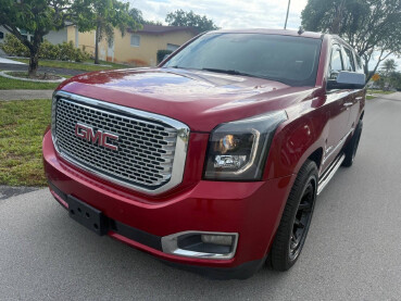 2015 GMC Yukon XL in Hollywood, FL 33023-1906
