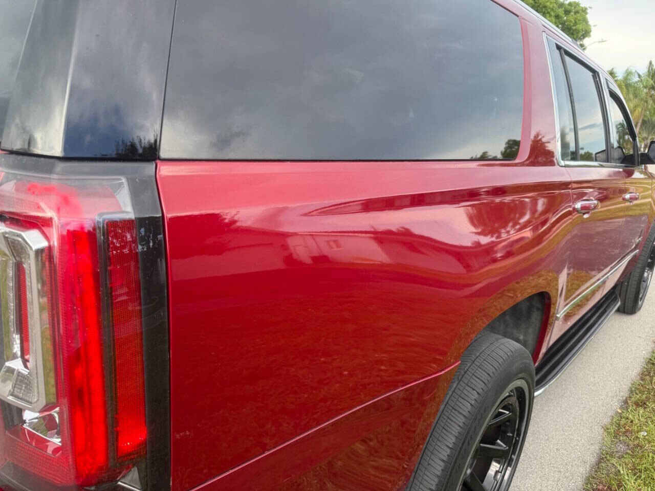 2015 GMC Yukon XL in Hollywood, FL 33023-1906 - 18136500 8