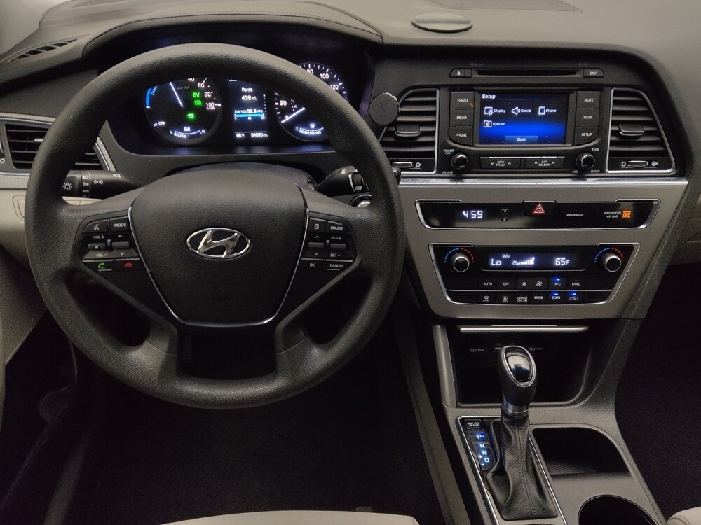 2016 Hyundai Sonata in Union City, GA 30291 - 18136504 22