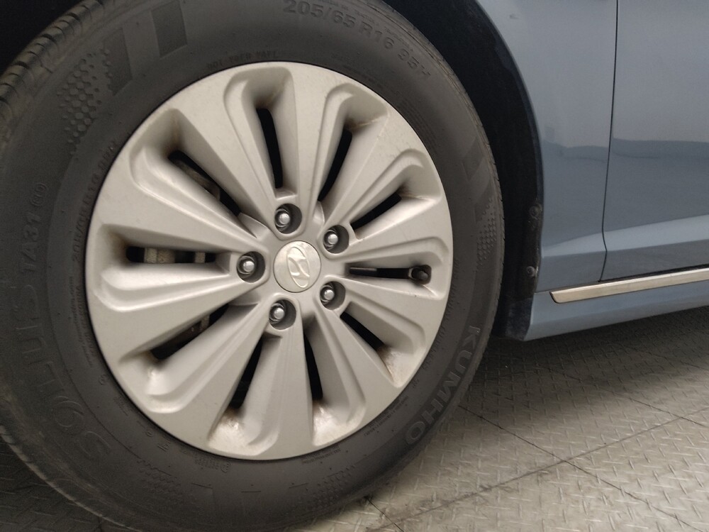 2016 Hyundai Sonata in Union City, GA 30291 - 18136504 31