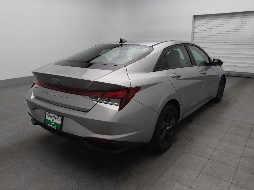 2021 Hyundai Elantra in Ocala, FL 34471 - 18136511 9