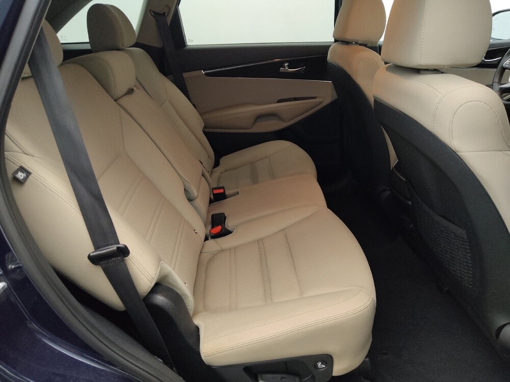2020 Kia Sorento in Ocala, FL 34471 - 18136513 19