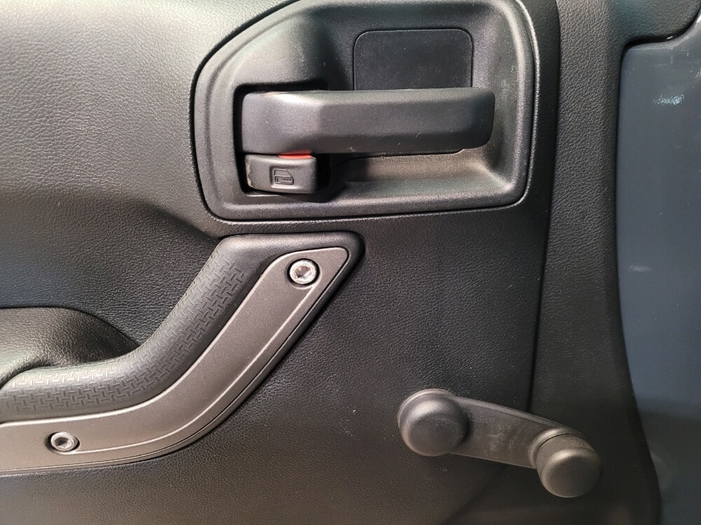 2017 Jeep Wrangler in Ocala, FL 34471 - 18136517 27