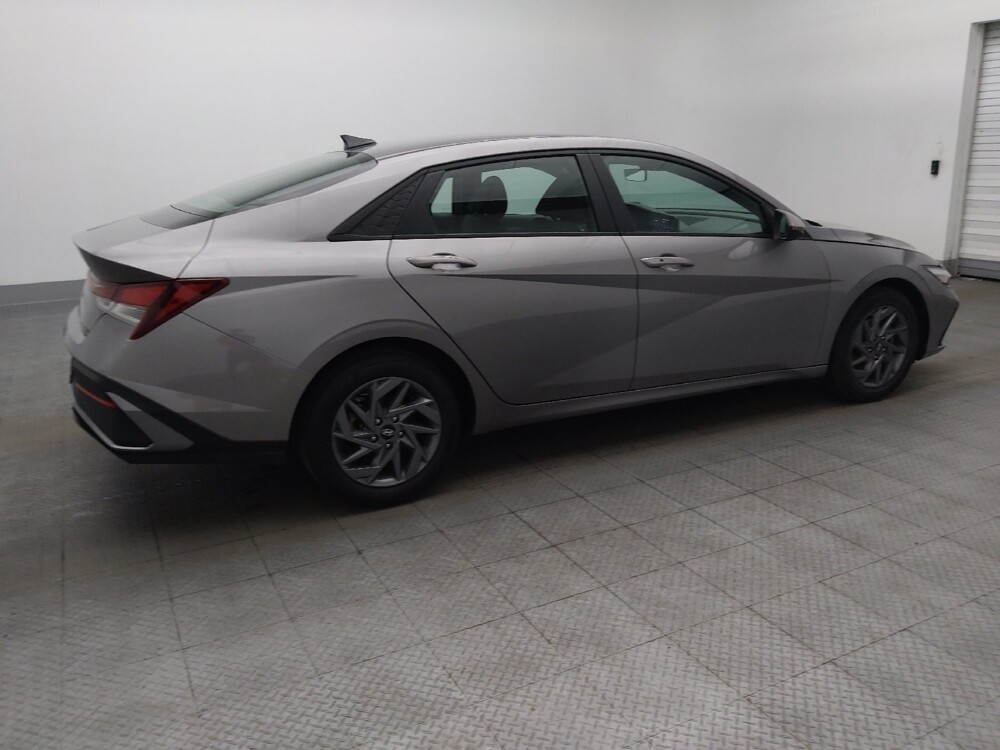 2024 Hyundai Elantra in Ocala, FL 34471 - 18136518 10