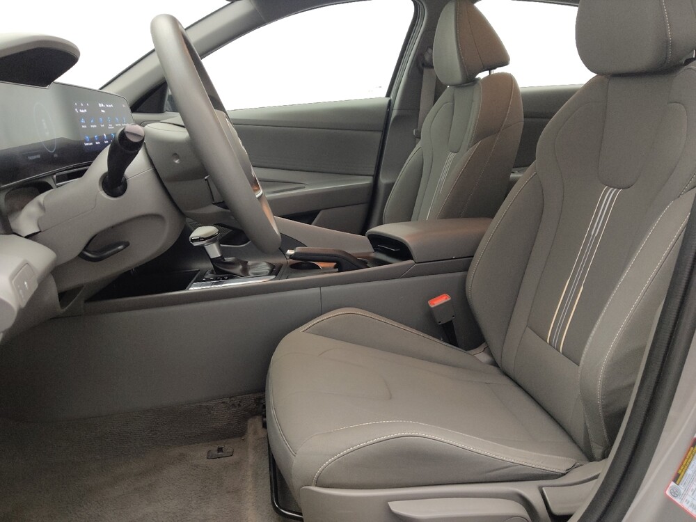 2024 Hyundai Elantra in Ocala, FL 34471 - 18136518 17