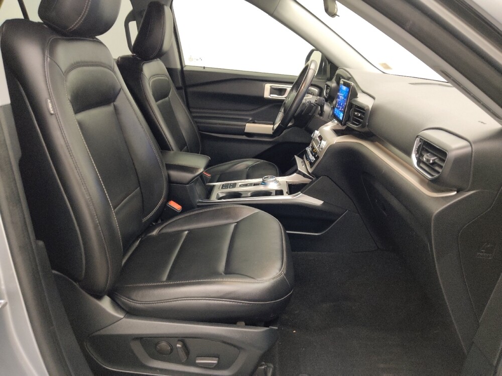 2020 Ford Explorer in Ocala, FL 34471 - 18136521 21