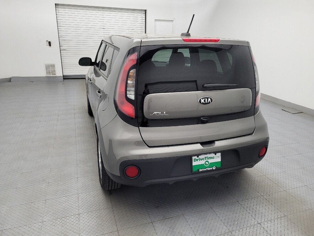 2019 Kia Soul in Charleston, SC 29414 - 18136542 6