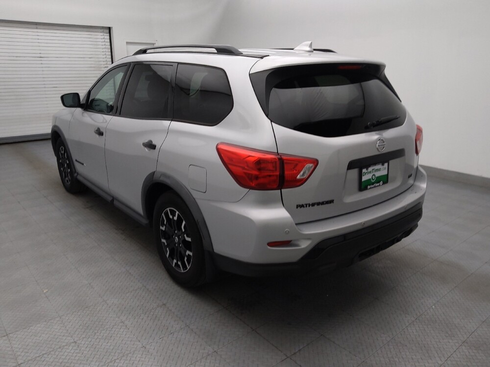 2020 Nissan Pathfinder in Charlotte, NC 28213 - 18136543 5