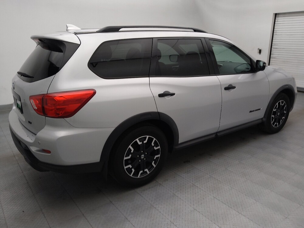 2020 Nissan Pathfinder in Charlotte, NC 28213 - 18136543 10