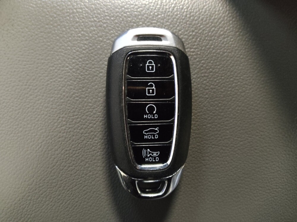 2022 Hyundai Elantra in Charlotte, NC 28213 - 18136555 32