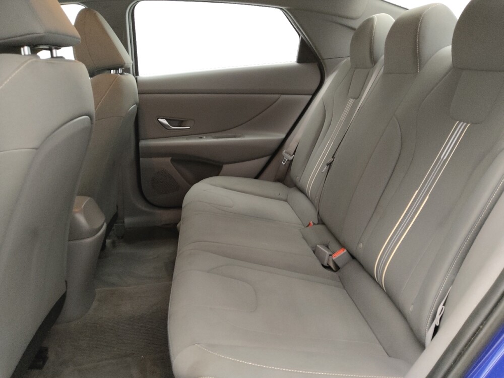 2022 Hyundai Elantra in Charlotte, NC 28213 - 18136555 18