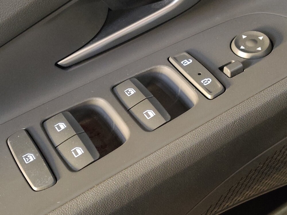 2022 Hyundai Elantra in Charlotte, NC 28213 - 18136555 27