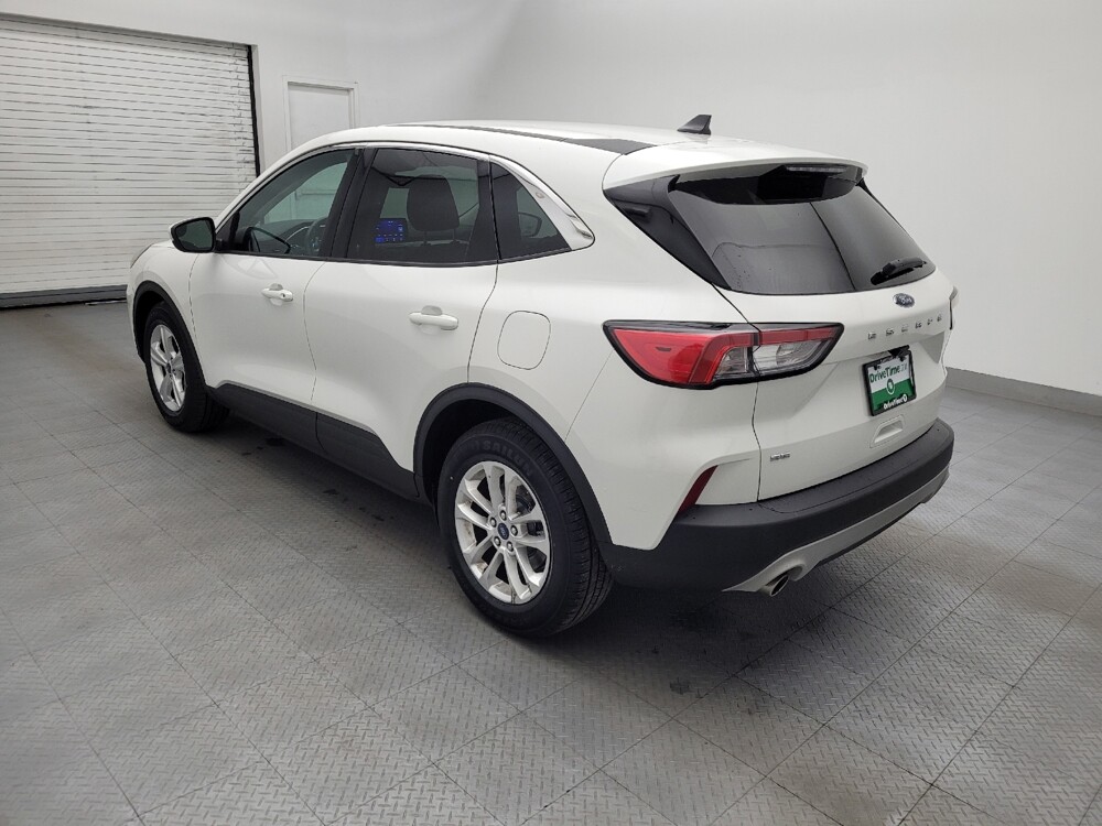 2021 Ford Escape in Raleigh, NC 27604 - 18136566 3