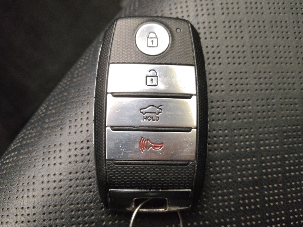 2020 Kia Optima in Albuquerque, NM 87123 - 18136572 32