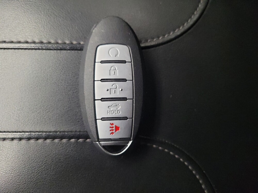 2018 Nissan Rogue in Antioch, TN 37013 - 18136581 32
