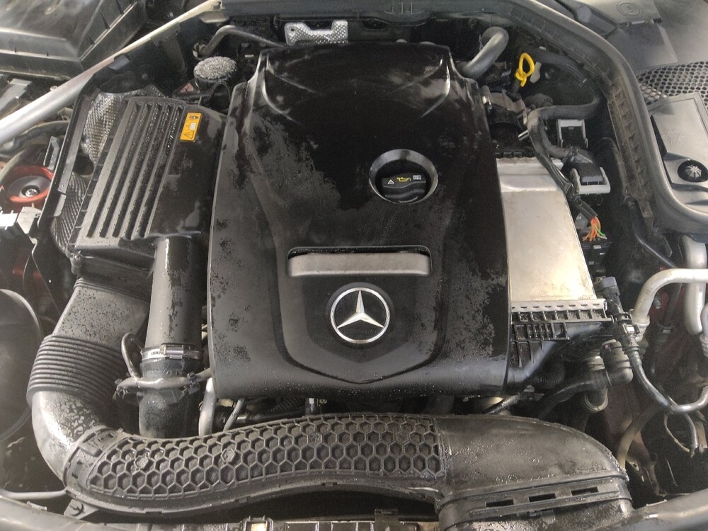 2016 Mercedes-Benz C 300 in Houston, TX 77060 - 18136590 30