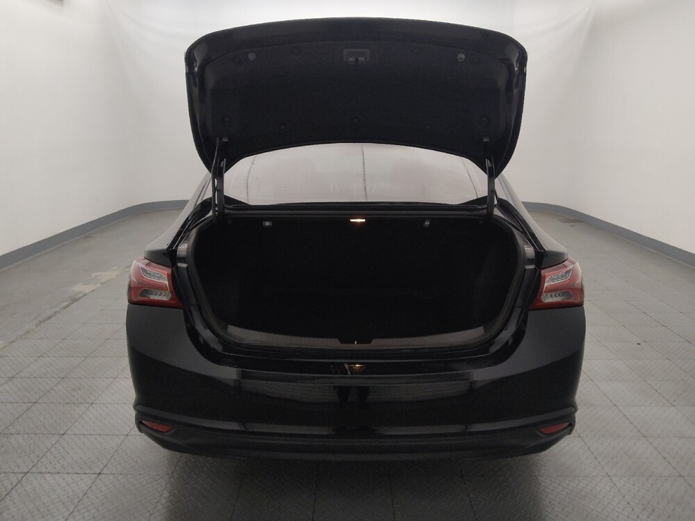 2020 Chevrolet Malibu in Houston, TX 77060 - 18136594 29