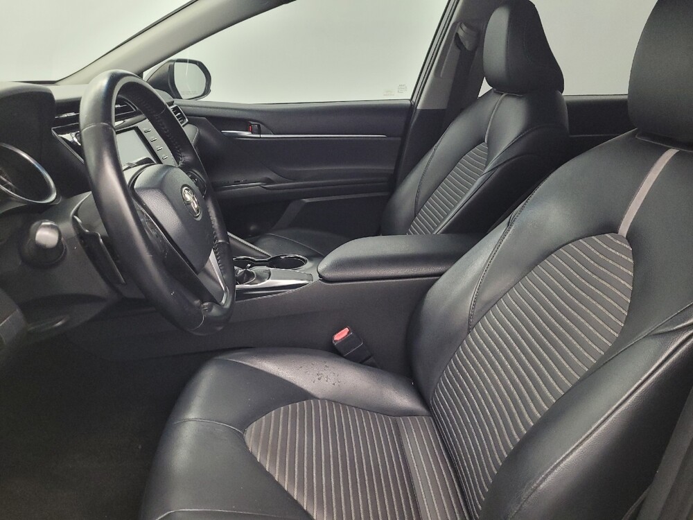 2018 Toyota Camry in Houston, TX 77034 - 18136596 17