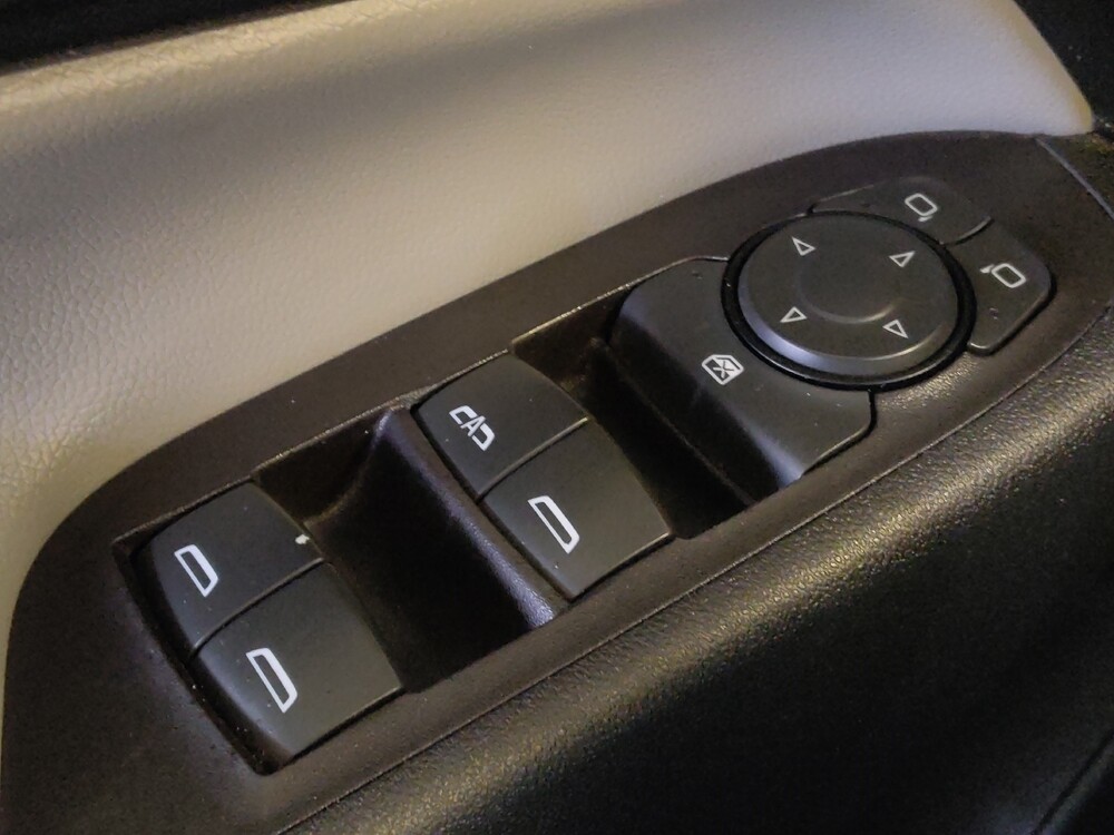 2021 Chevrolet Equinox in San Antonio, TX 78238 - 18136597 27