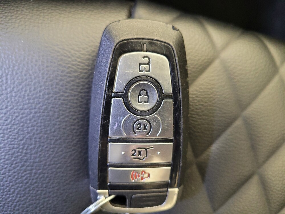 2024 Ford Edge in Louisville, KY 40258 - 18136599 32