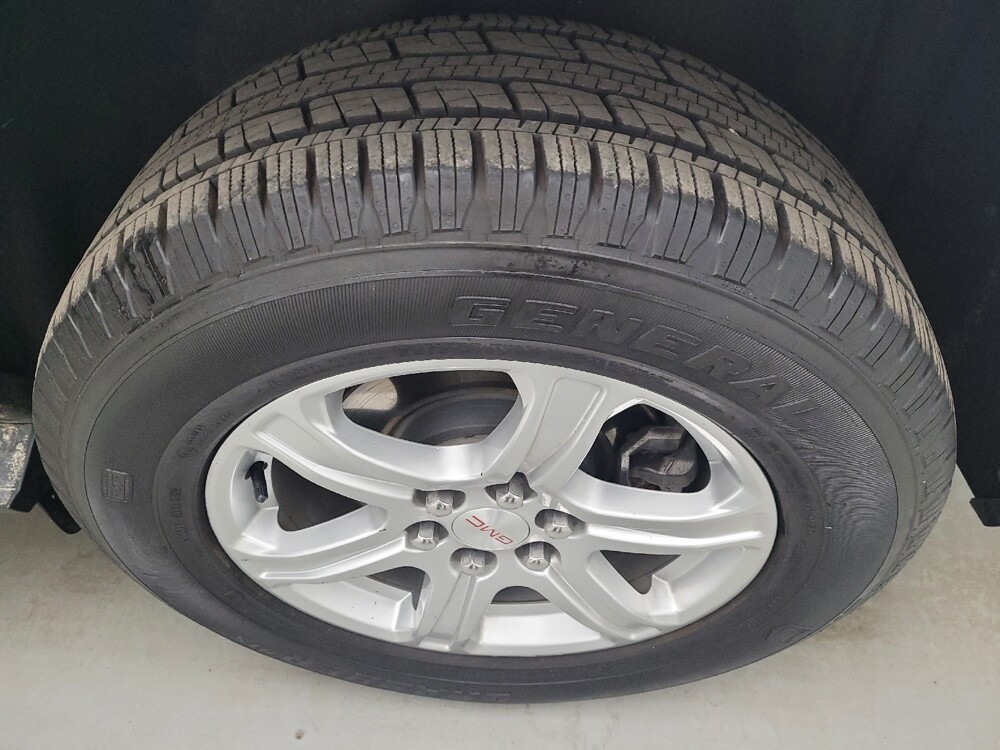 2019 GMC Acadia in Louisville, KY 40258 - 18136601 31
