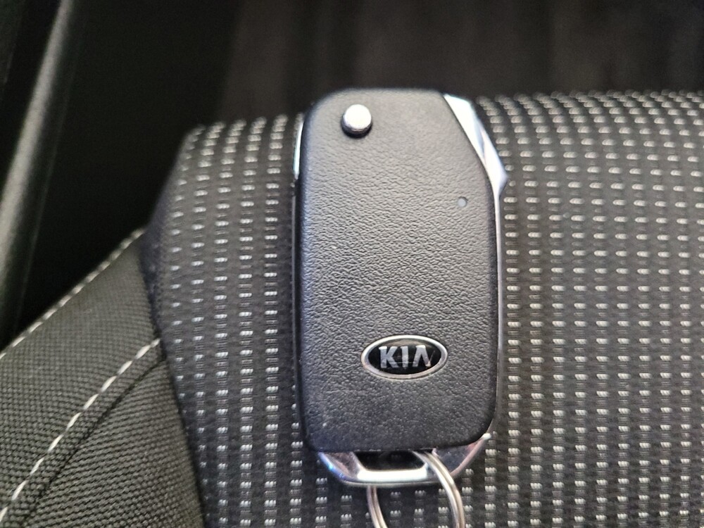 2021 Kia Forte in Columbus, OH 43231 - 18136605 32