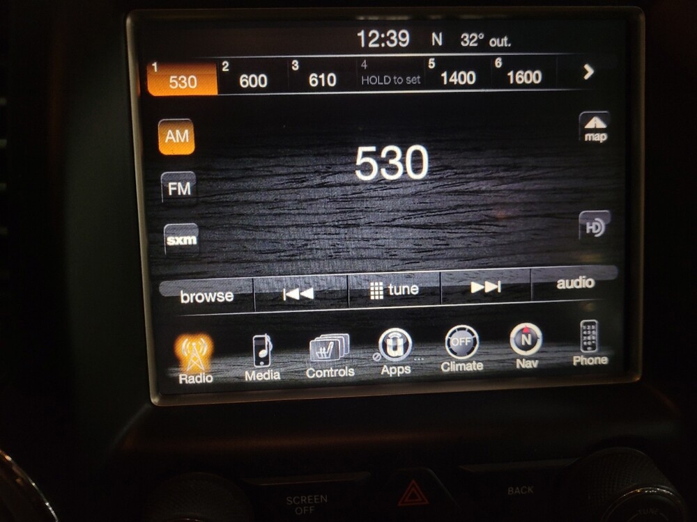 2014 Jeep Grand Cherokee in Pittsburgh, PA 15237 - 18136611 25