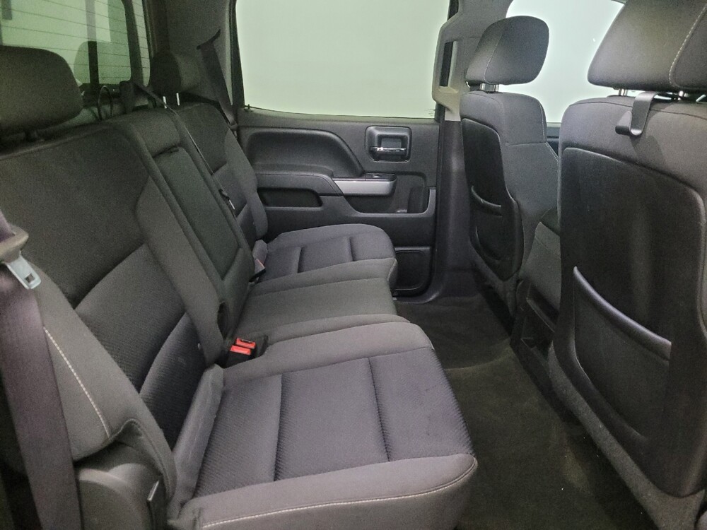 2015 Chevrolet Silverado 1500 in Pittsburgh, PA 15236 - 18136619 19