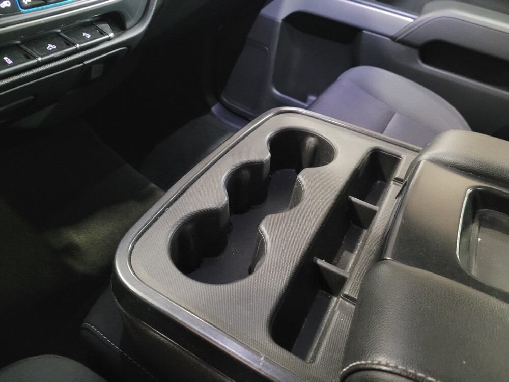 2015 Chevrolet Silverado 1500 in Pittsburgh, PA 15236 - 18136619 26