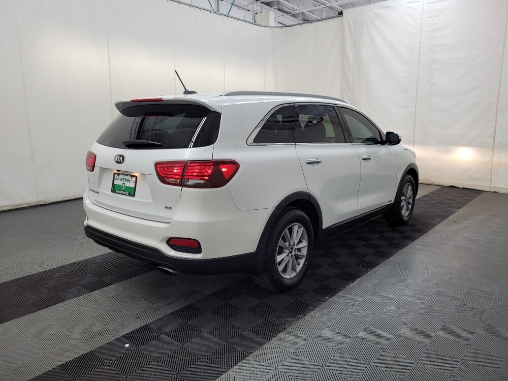 2020 Kia Sorento in Pittsburgh, PA 15236 - 18136621 9