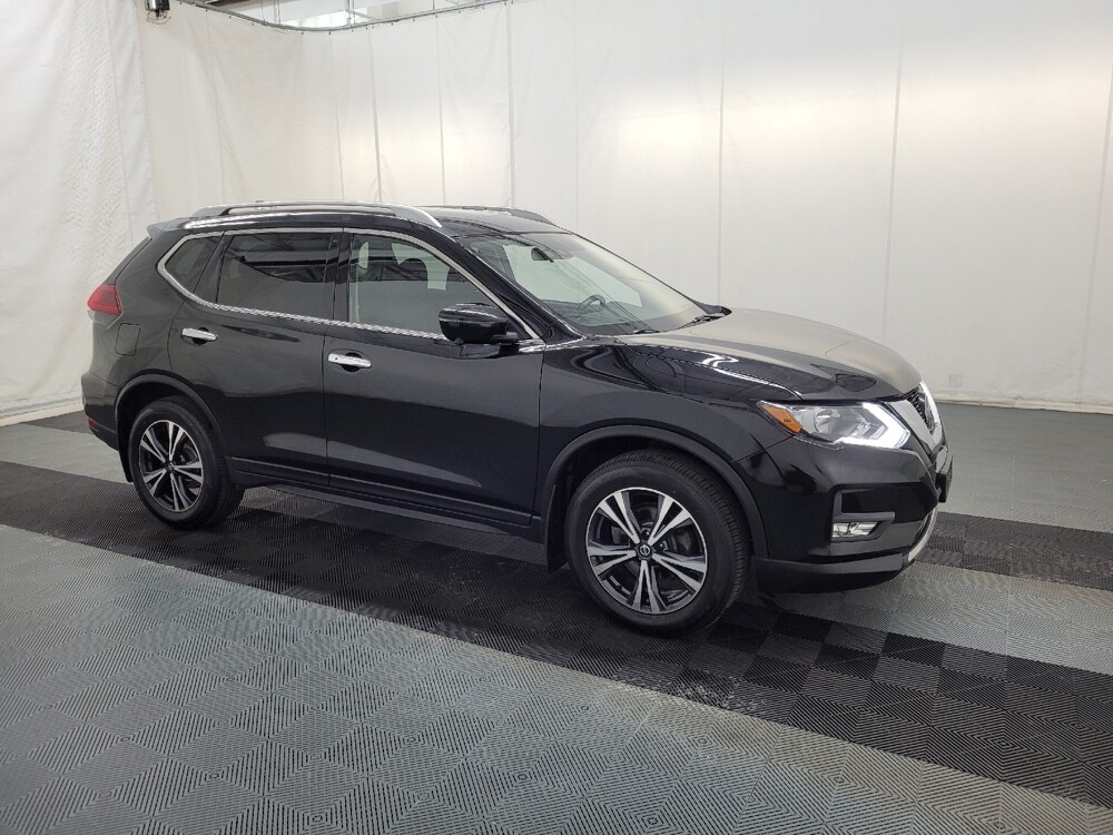 2019 Nissan Rogue in Pittsburgh, PA 15236 - 18136629 11