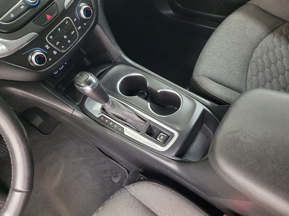 2019 Chevrolet Equinox in St. Louis, MO 63125 - 18136633 26