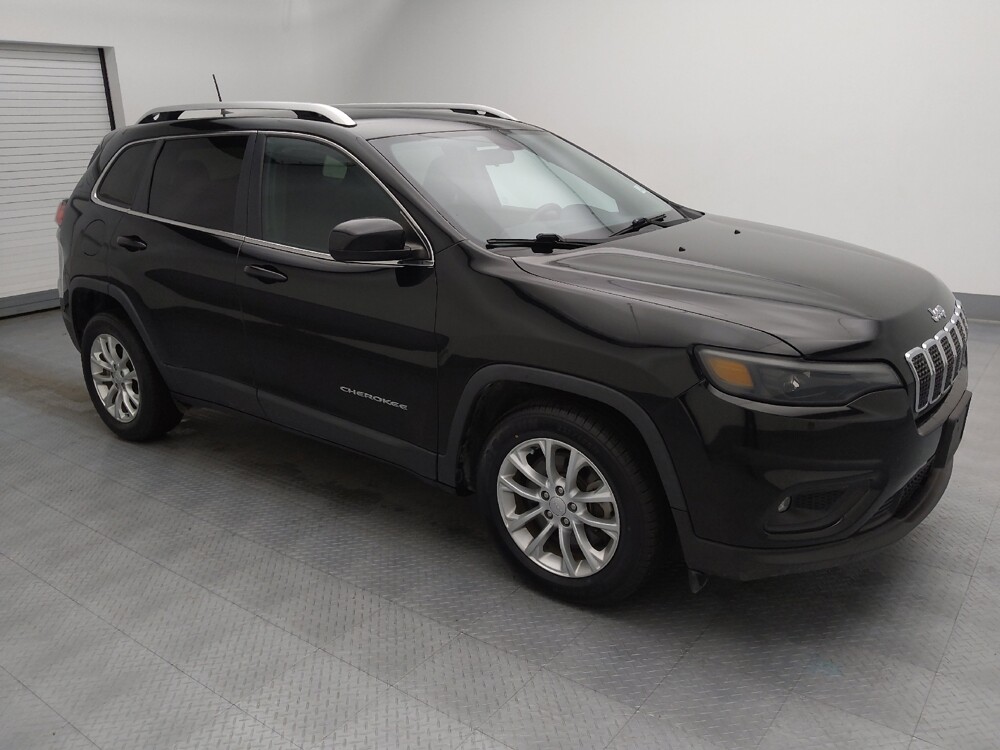 2019 Jeep Cherokee in Topeka, KS 66611 - 18136634 11
