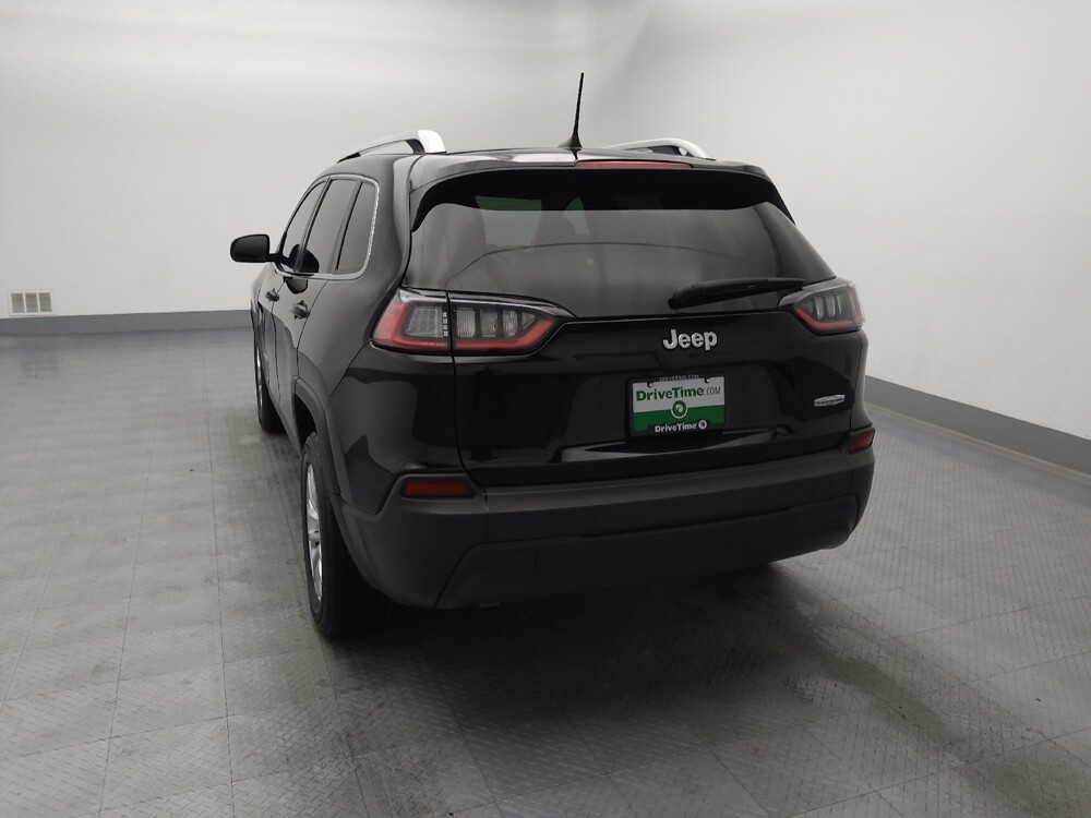 2019 Jeep Cherokee in Topeka, KS 66611 - 18136634 6