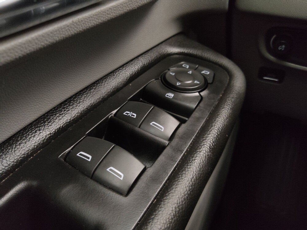 2023 GMC Terrain in Topeka, KS 66611 - 18136635 27