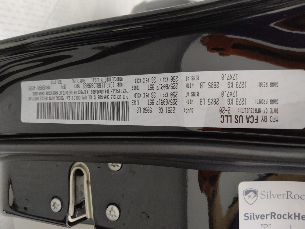 2020 Jeep Cherokee in Gladstone, MO 64118 - 18136637 33